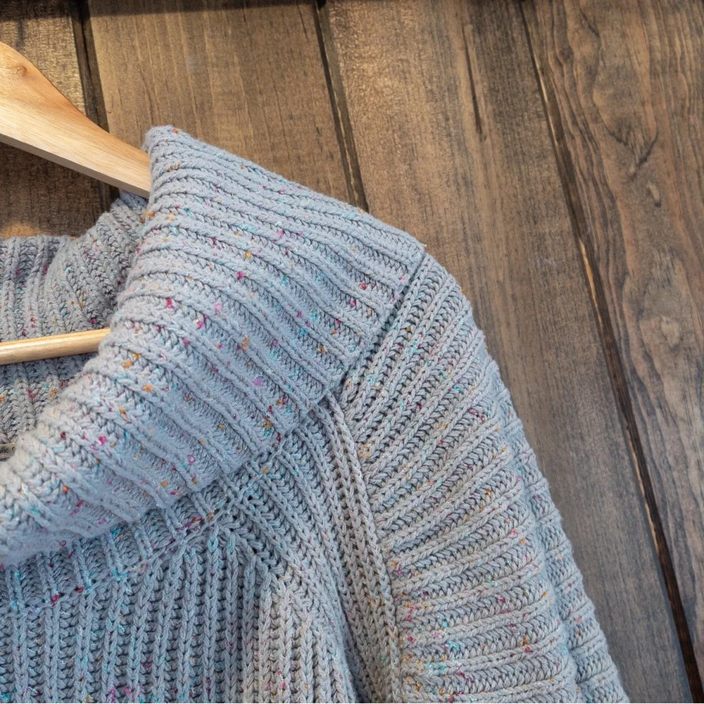 Free People Leo Chunky Rib Knit Confetti Dot Grey Sweater Oversized Medium
